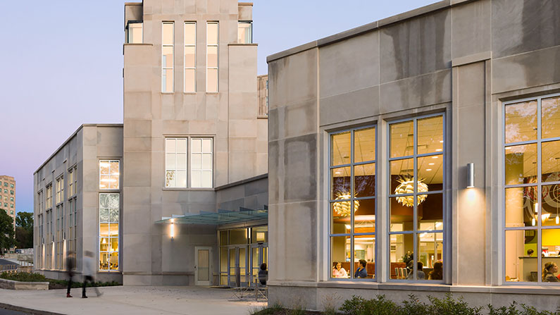 Indiana University – The Restaurants at Woodlawn, Forest Quad Dining Hall